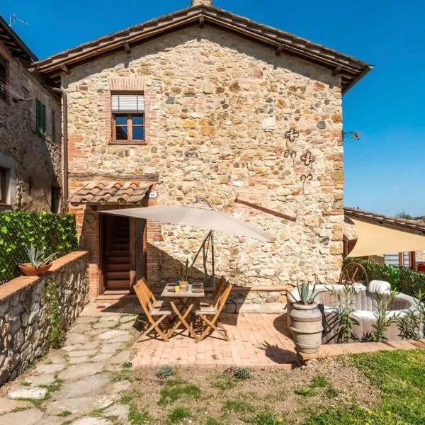 Villa with Jacuzzi and views of the Tuscan hills, hotell sihtkohas Murlo
