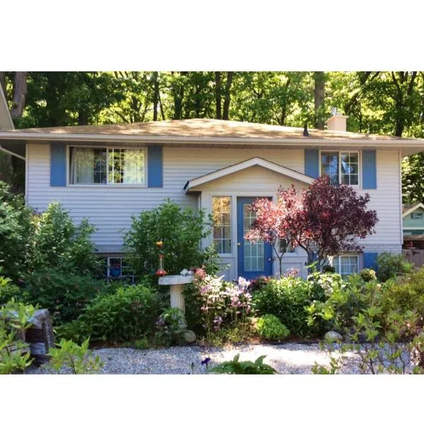 Westwood Cottage License #059-2024, hotel in Niagara on the Lake