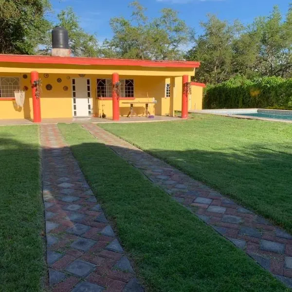 Casa fraccionamiento colonos Ticuman, hotel en Ticumán