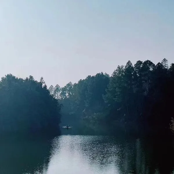 Gloria Resorts Jingdezhen Xishan Lake, hotel v Jingdezhenu