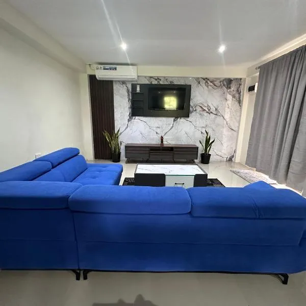 3-Bedroom family-ready flat in Namadi Heights, hotel Suvában