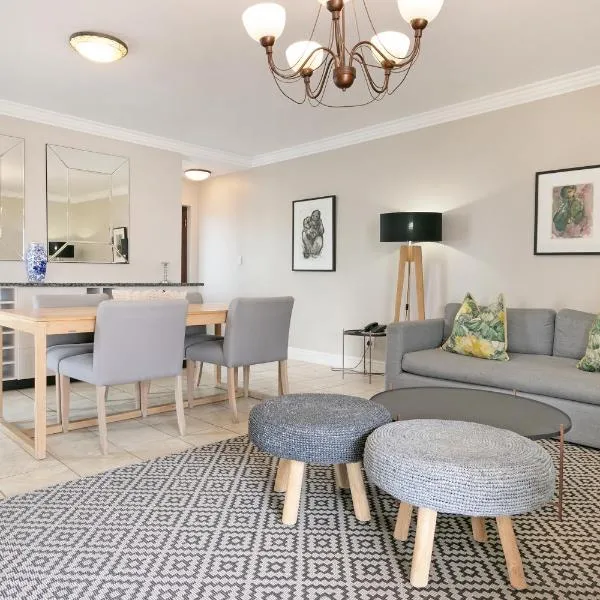 Winelands Golf Lodges 12, ξενοδοχείο στο Στέλενμπος