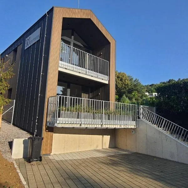 R&J apartmány, hotel in Bojnice