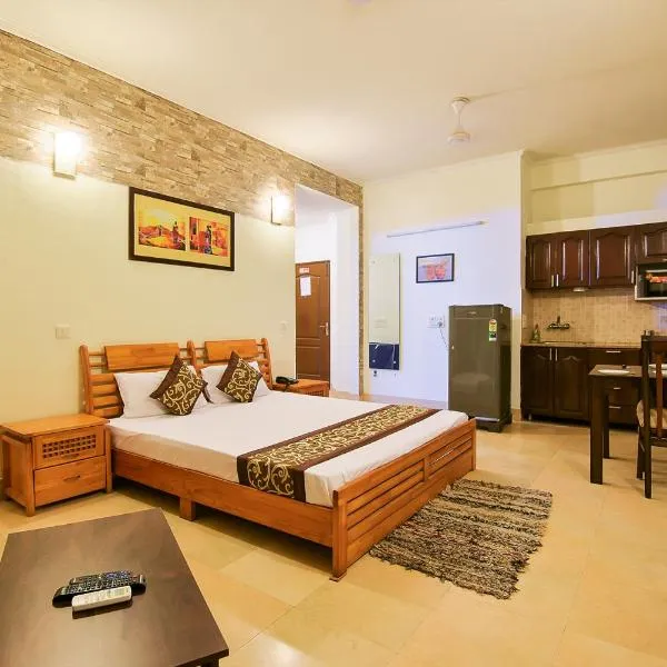 BedChambers Serviced Apartments, Near Golf Course Road, готель у місті Ґурґаон