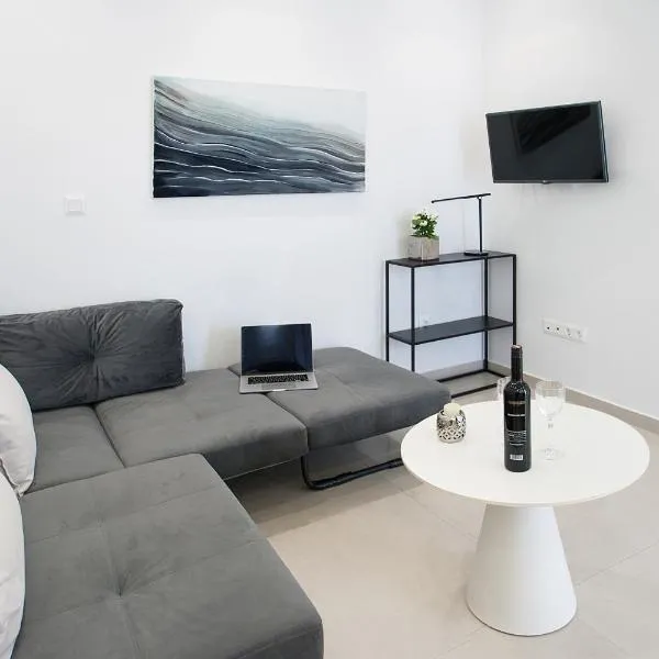 Georgia apartments and suites in town, hotel in Skiathos-stad