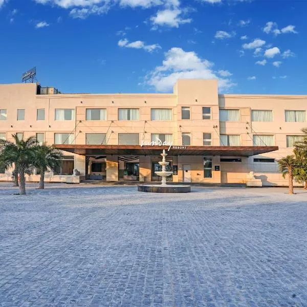 Sunday Hotels and Resort Gurgaon, hotel v destinácii Gurugram