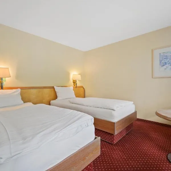 Schwarzwaldapartment Nr 27 30qm Zwei Einzel Betten Rustikal, hotel in Altensteig