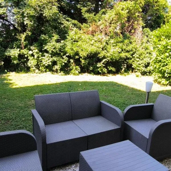 L'Azuro - jardin privé, hotel di Troyes