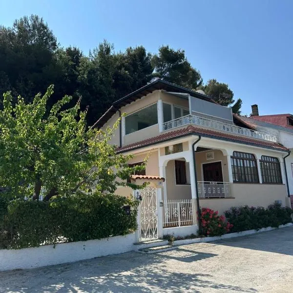 Villa Lollo, hotel in Camporosso