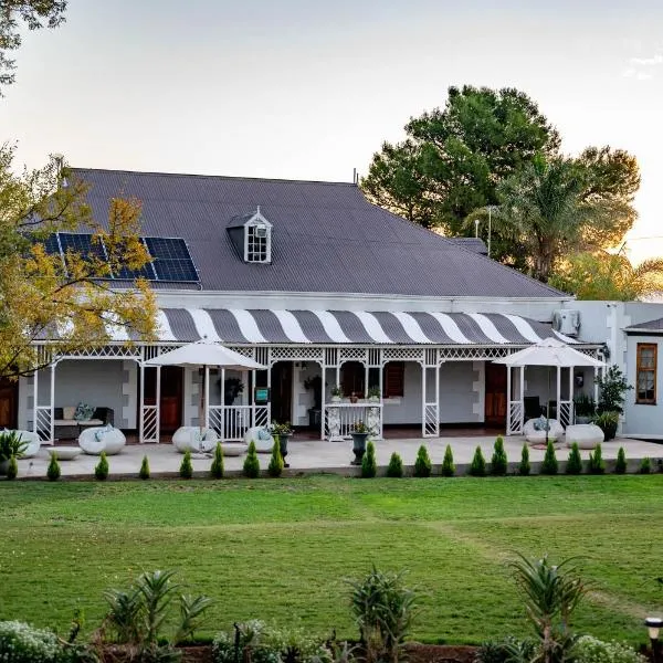 De Denne Country Guest House, hotel in Oudtshoorn