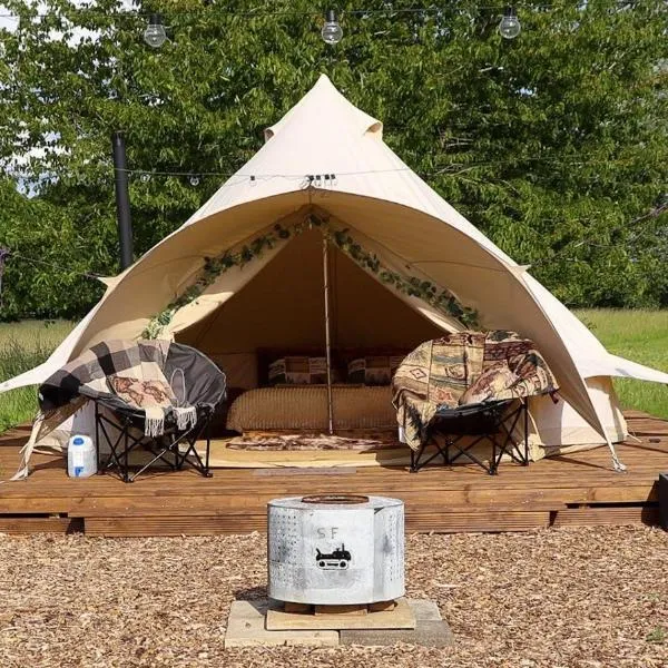 Glamping and Camping at The Orchard, hotel v destinaci Redbourn