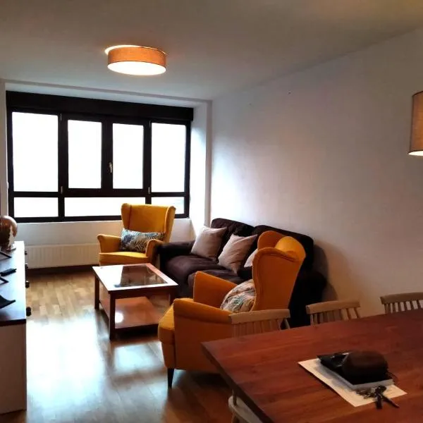 Ibón de Sarrato, hotel i Formigal