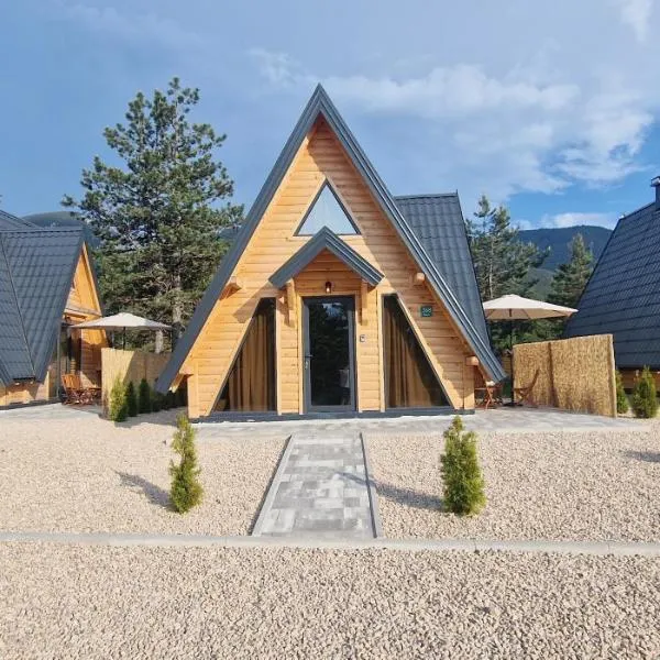 LandHaus Tri Vikendice, готель у місті Risovac
