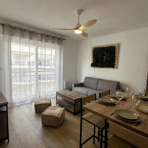 F1 Cozy, 150m de la mer, hotel in Cagnes-sur-Mer