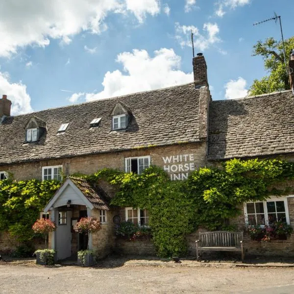 The White Horse Inn, hotel in Deddington