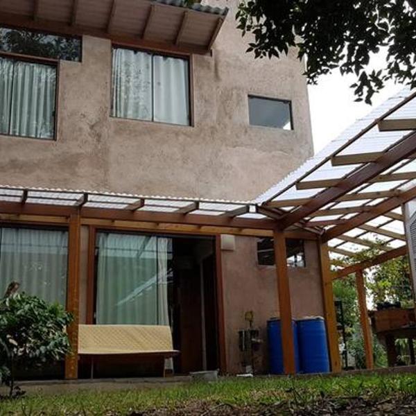 Suite ampla com entrada independente