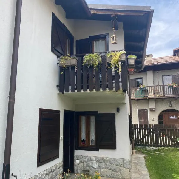 Les Arnauds, hotel in Bardonecchia