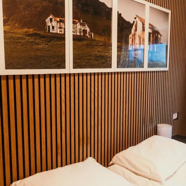 The Hvítá Inn by Ourhotels، فندق في Bær
