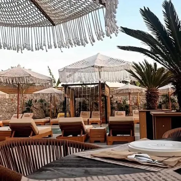 SABBAL apartments, hotel in Salamina