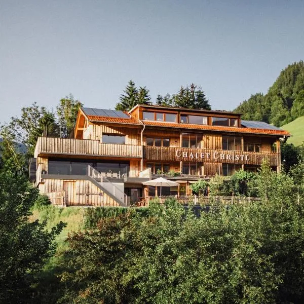 Chalet Christl Panorama Appartements, hotel en Schruns