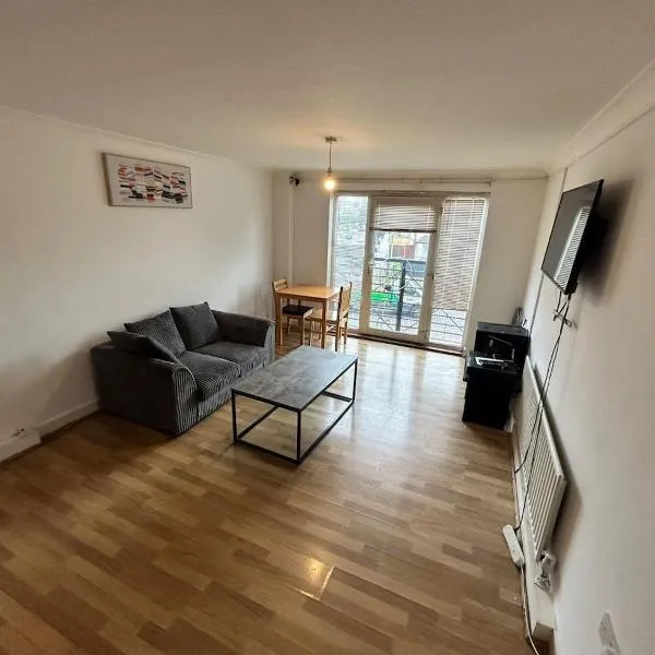 Tranquil 2BR in Croydon Thornton, hotel en Thornton Heath