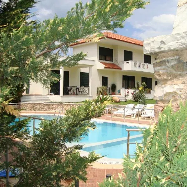 Kourtis, hotel a Paramythia