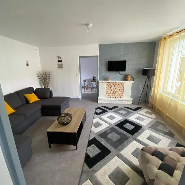 Fully equipped house, hotel em Saint-Benoît-sur-Loire