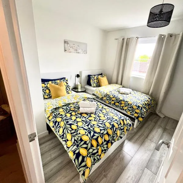 Cosy apartment in town centre, hotel in Finedon