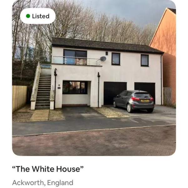 The White House, khách sạn ở High Ackworth