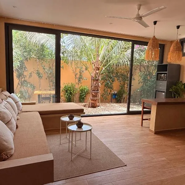 Villa YEMAYA - Suite bungalow indépendant, hotel in Ngaparou