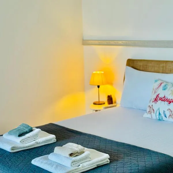 Budva Felix Suites, hotel in Budva