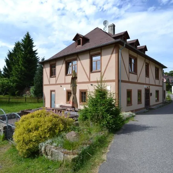 Penzion Brtníky 23: Brtníky şehrinde bir otel