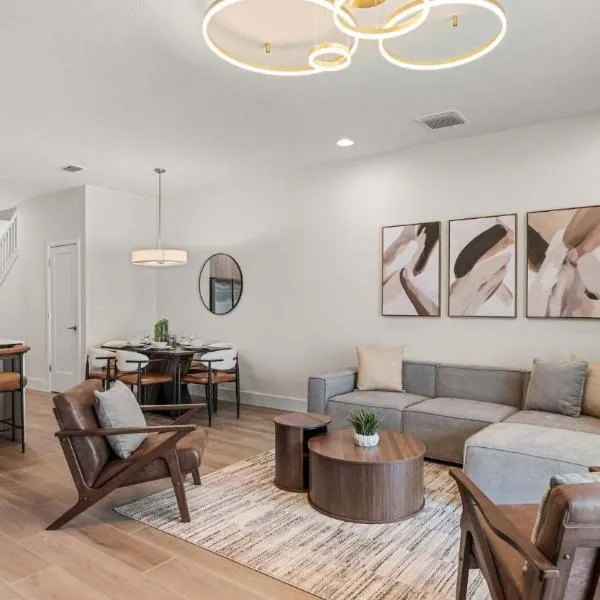 Upstay Pristine 3BR Home with Private Pool & BBQ, hotel a Orlando