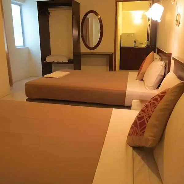 Virgo Batik Resort Teluk Batik Lumut, hotel v mestu Lumut