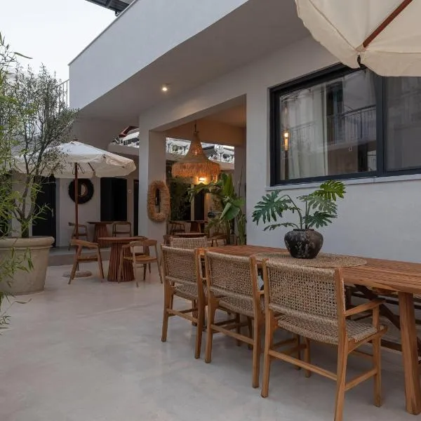 Pappou Studios, hotell i Leptokarya