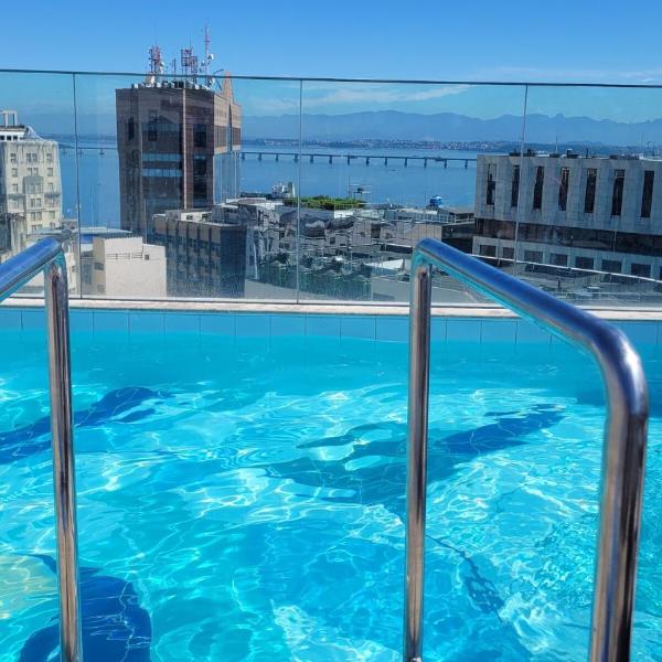 Studio novo e moderno com vista e piscina no Rio de Janeiro