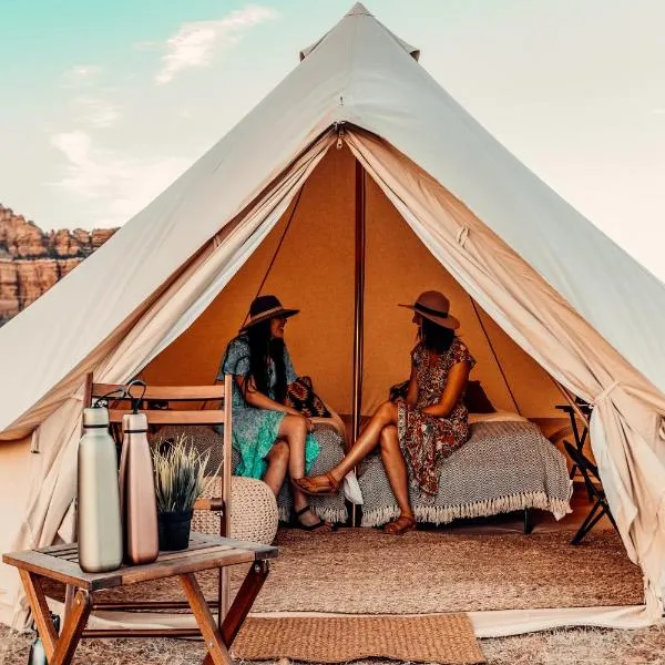 Starlight Glamping Grand Canyon โรงแรมในValle