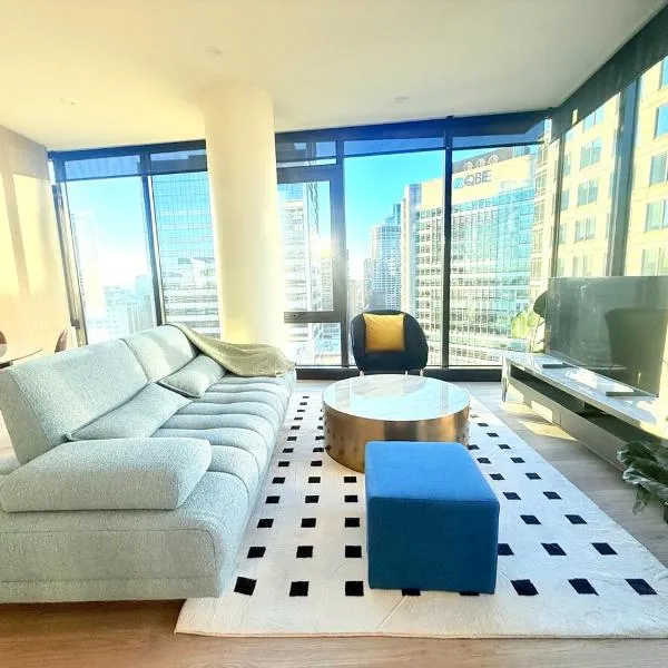 Sydney CBD New 2 bedroom Condo with amazing view Pool Gym 2, hotel en Sídney