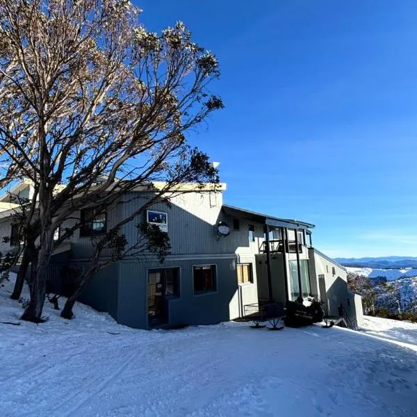 Alpine Heights 11B – hotel w mieście Mount Hotham