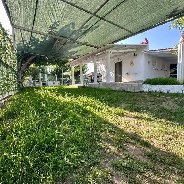Hermes Grove, hotel in Katarrákhion