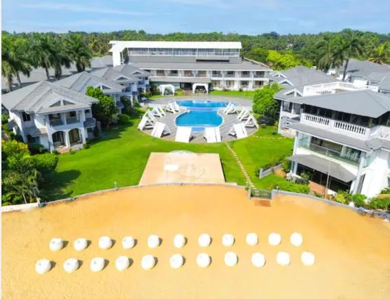 Regenta Baywatch Resort, Goa, hotell Colvas