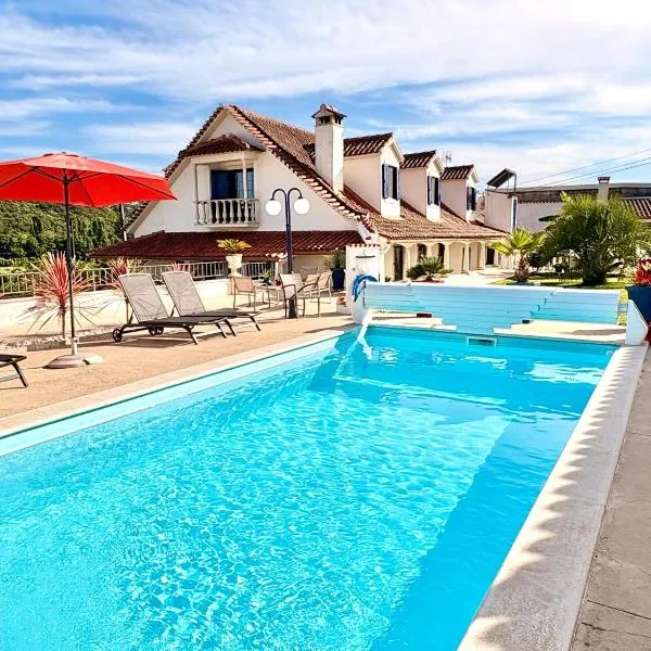 Casal dos Frades, hotel v destinaci Fontainhas