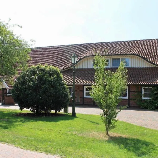 Stilvolles Landhaus mit Flair, Hunde und Pferde sind willkommen gegen Gebühr, hotel in Menslage