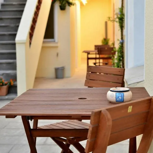 Mistral Appartements, hotel di Port-Saint-Louis-du-Rhône