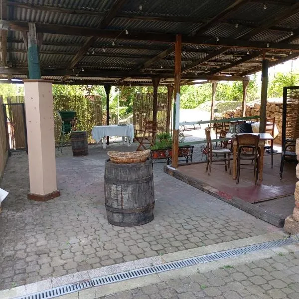 Rive rosse, ξενοδοχείο σε Masserano