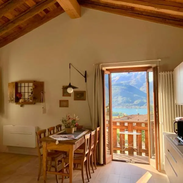 Alle Macine - Lake Como Heritage Home in Molino Maufet Watermill - Lake View Balcony, hotel Colicóban
