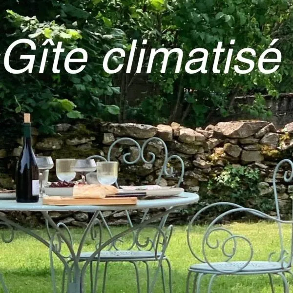 L'instant Beaujolais 2 ou 4 personnes Logis cosy balnéo vue jardin, hotel en Theizé