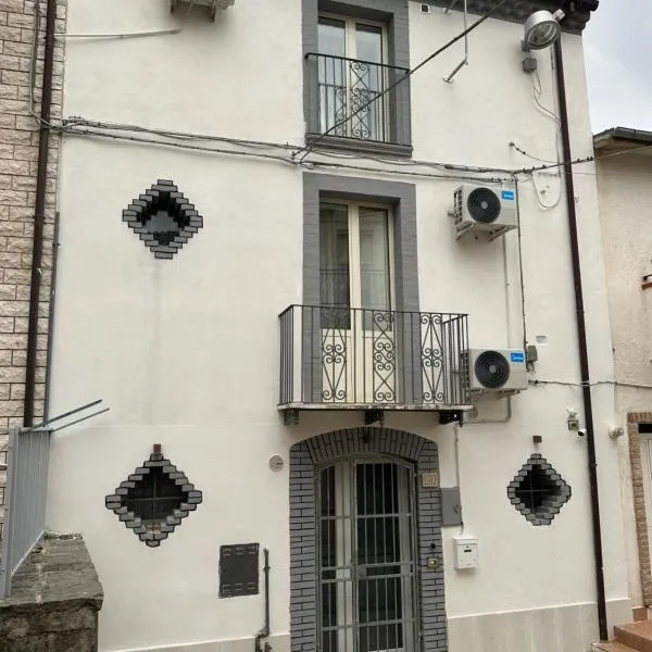 B&B Dimora Saracena, hotel in San Giuliano di Puglia
