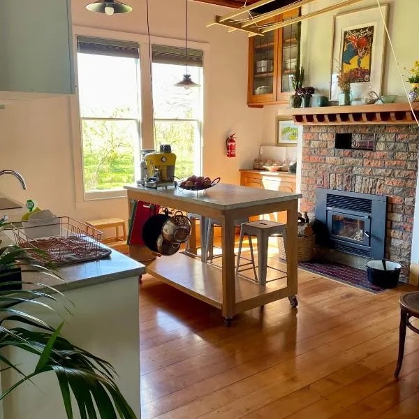 Havelock North Cottage on Organic Orchard, hotel v destinaci Havelock North
