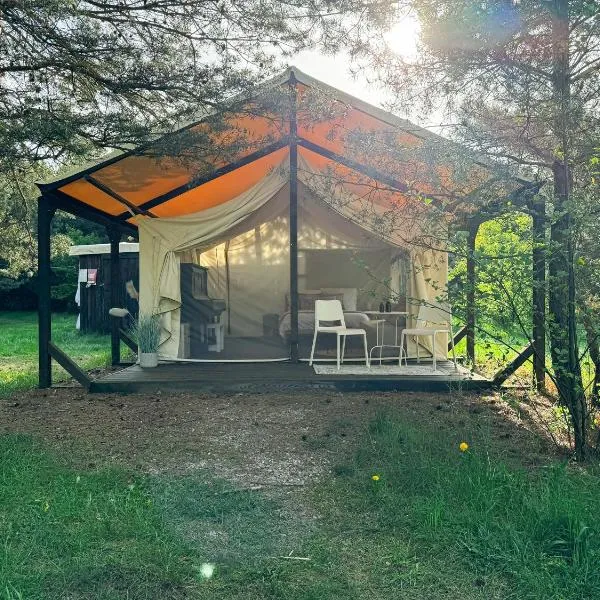 Boho Park Glamping, hotel a Zawiszyn
